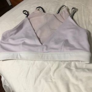 Alo yoga sports bra